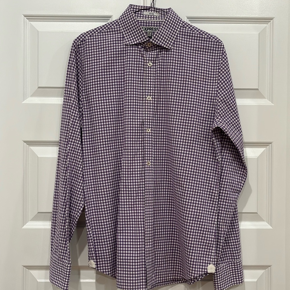 Men’s express button down shirt Medium